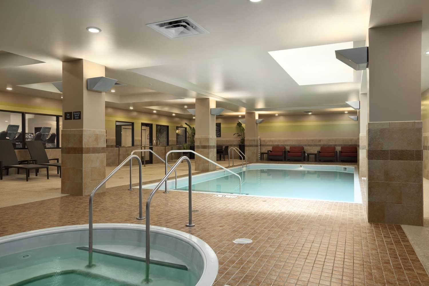 Embassy Suites by Hilton St. Louis Downtown