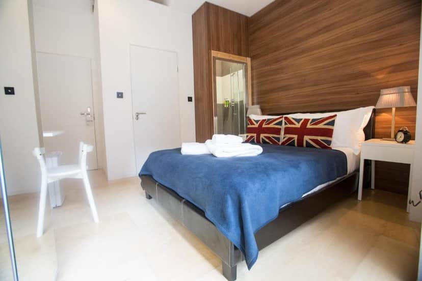 Room Home Stay
