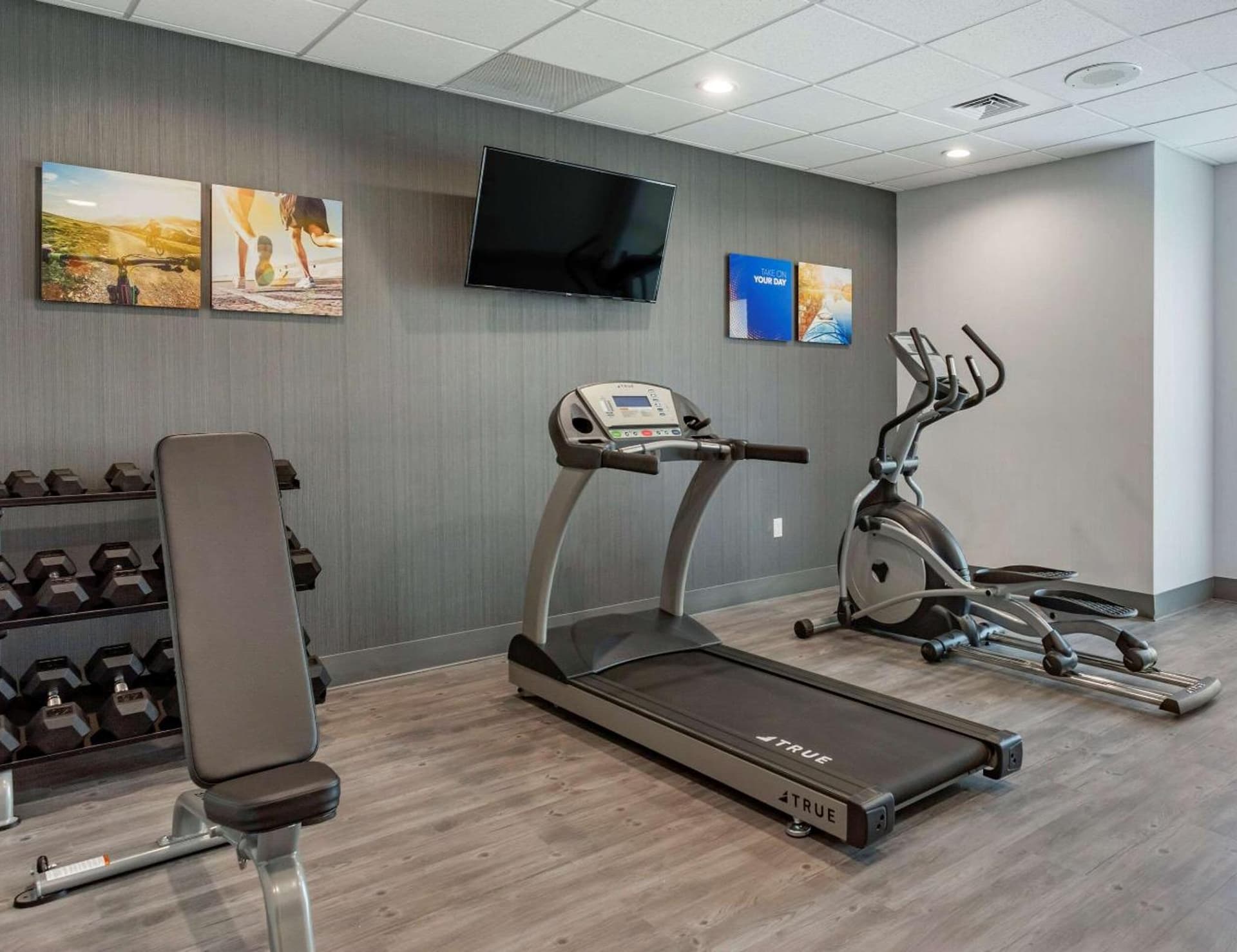 Comfort Inn & Suites