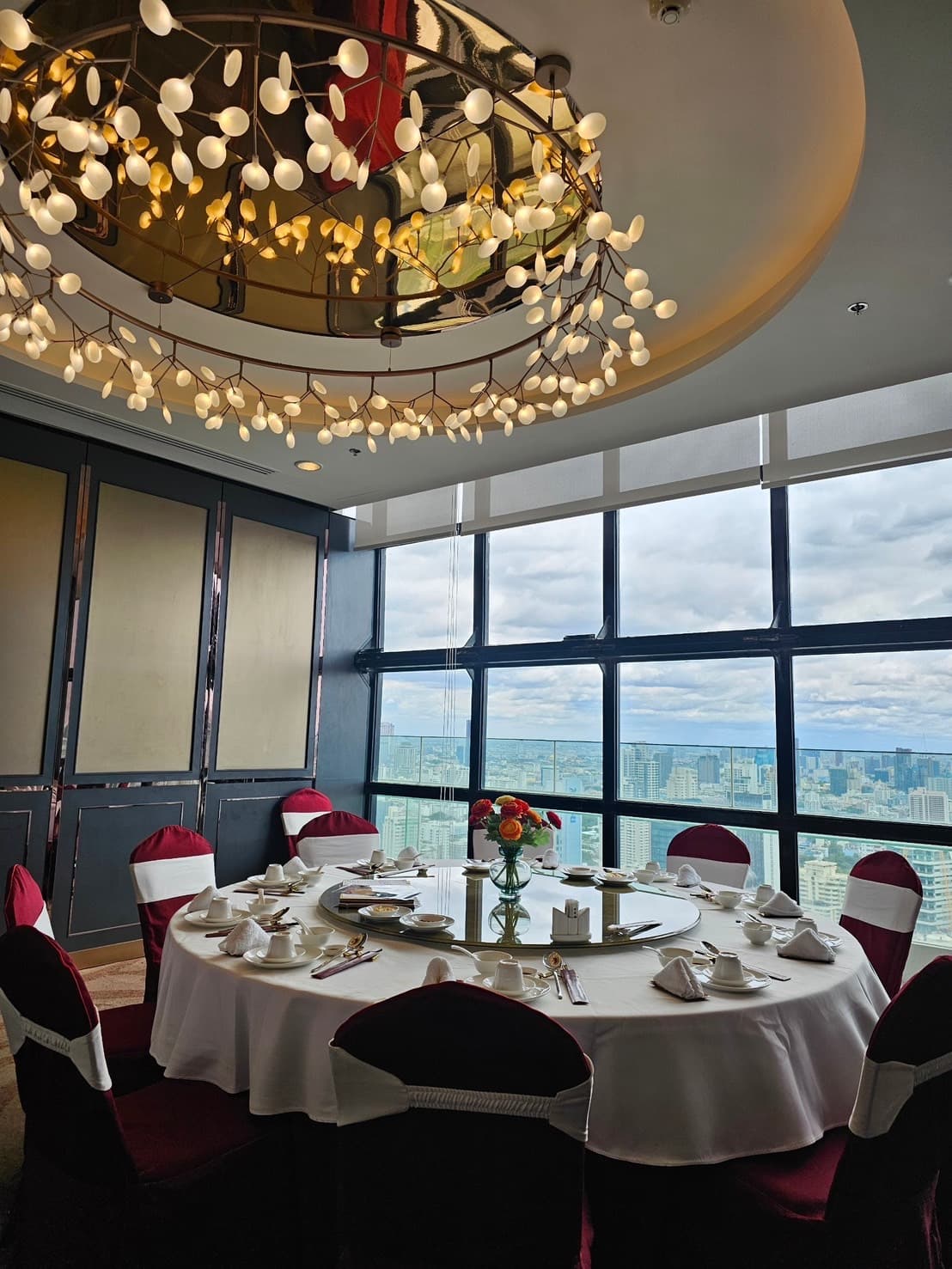 Column Bangkok Hotel