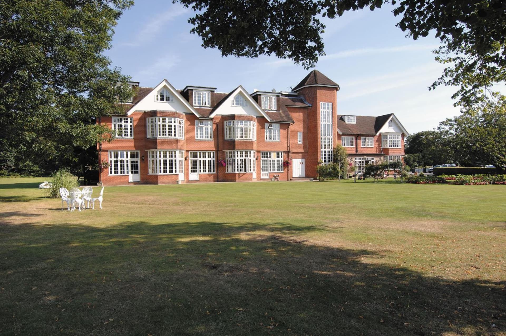 Grovefield House Hotel