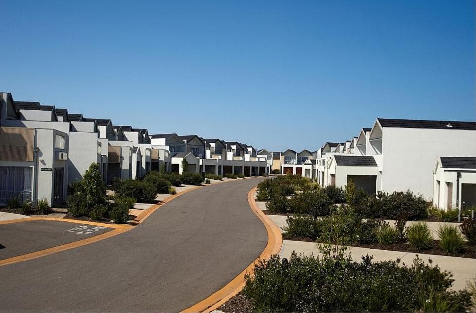 Quest Sanctuary Lakes