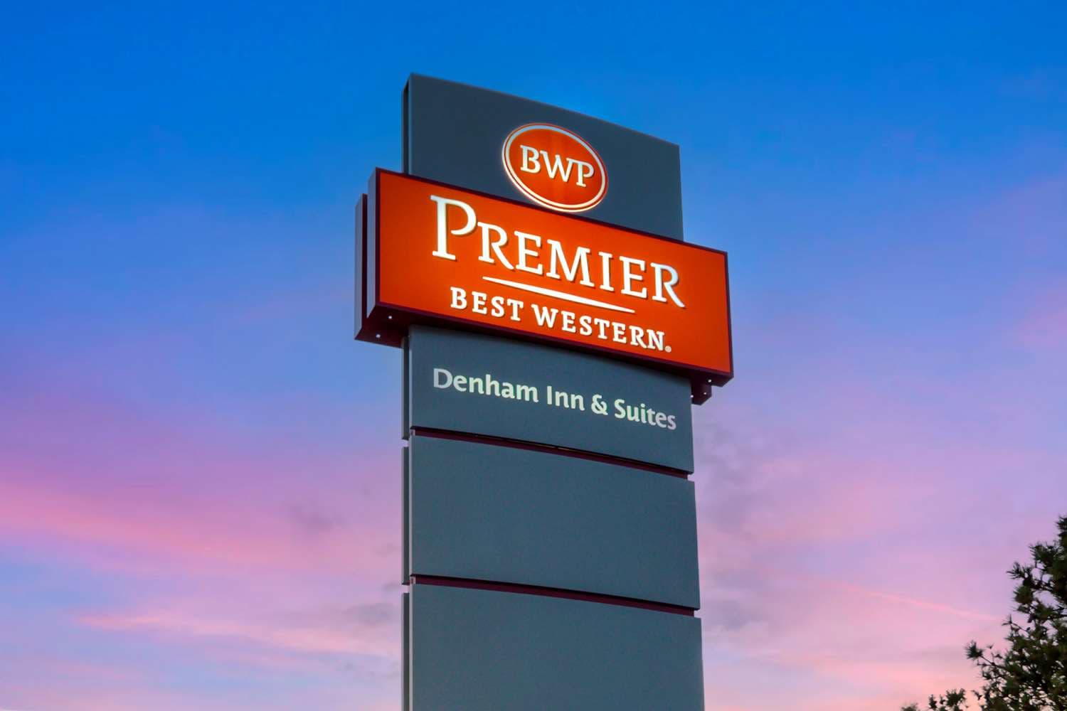 Best Western Premier Denham Inn & Suites