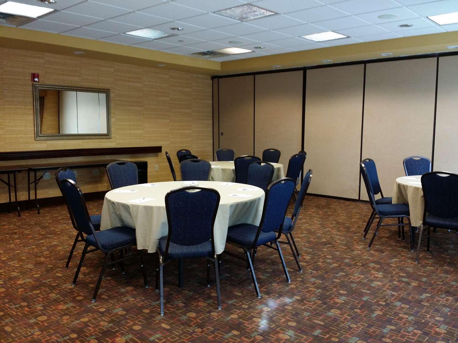 Hampton Inn & Suites Albuquerque-Coors Road