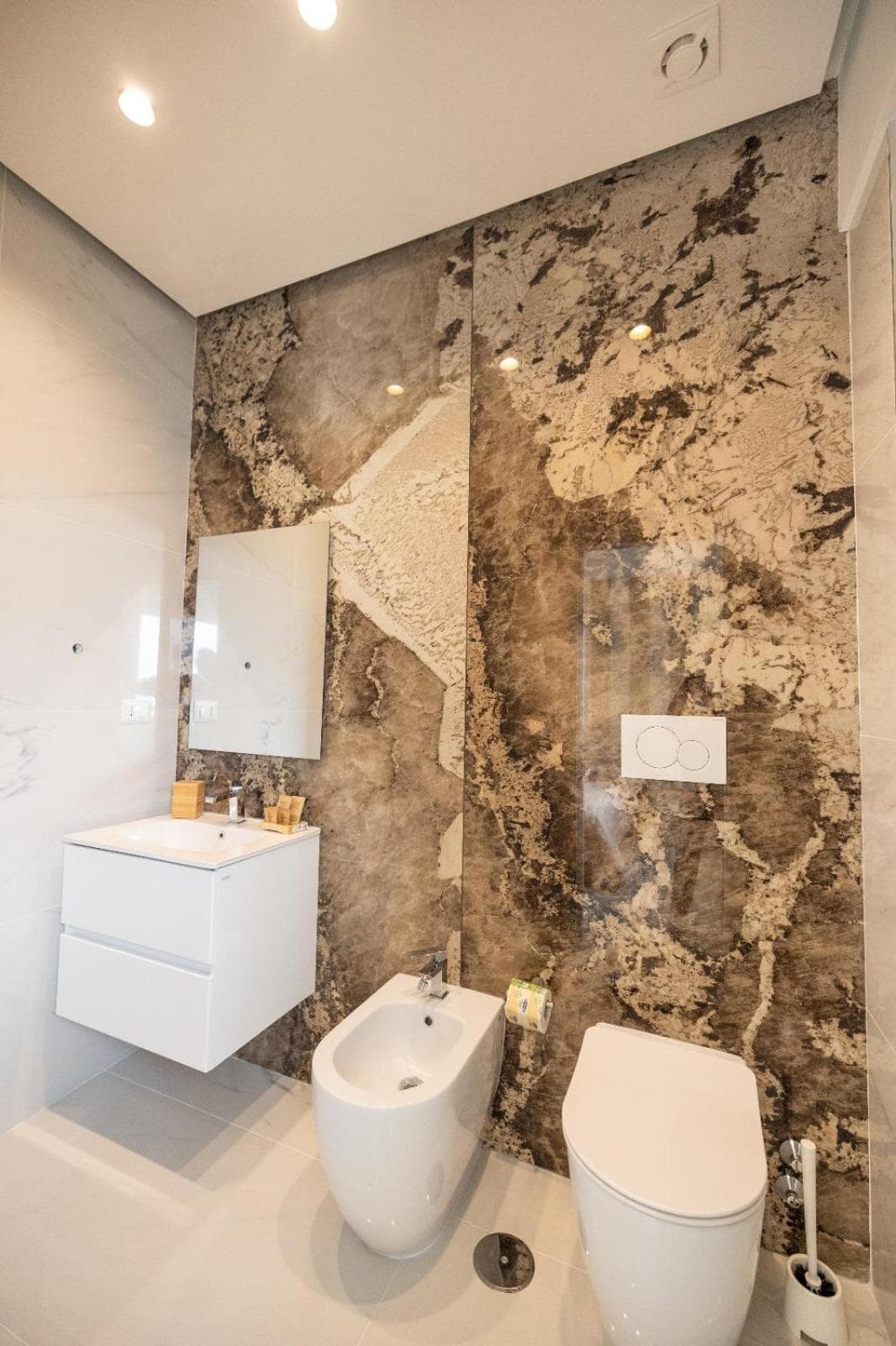 Luxury Rooms