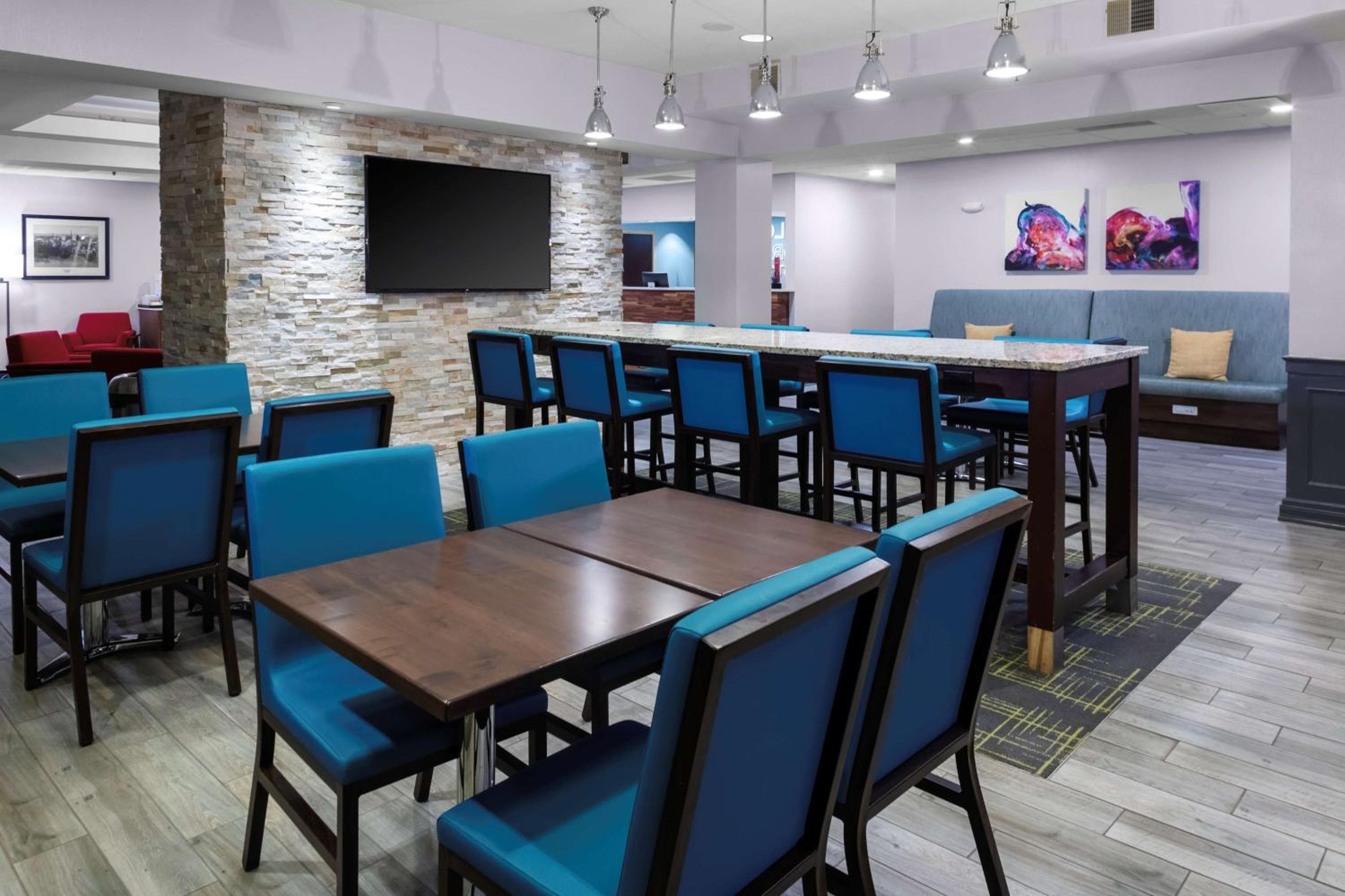 Hampton Inn by Hilton Concord/Bow