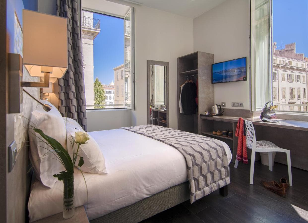 Hôtel Carré Vieux Port Marseille
