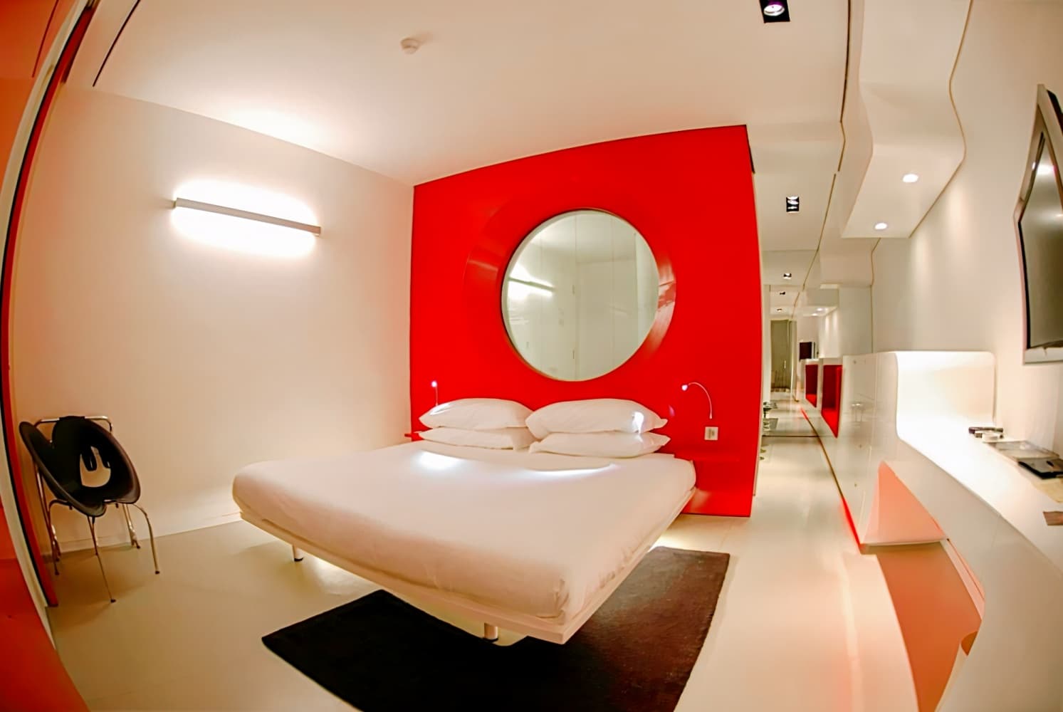 Duomo hôtel & nomi club