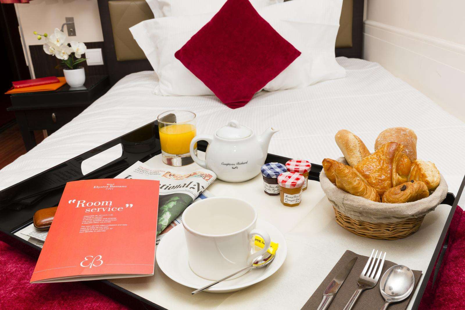 Hôtel Elysées Bassano