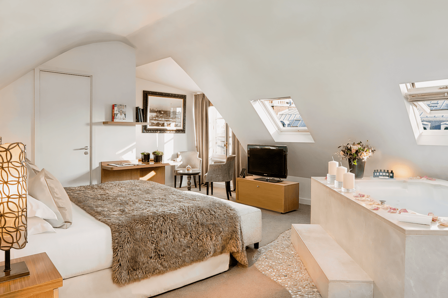 Hôtel Lumen Paris Louvre