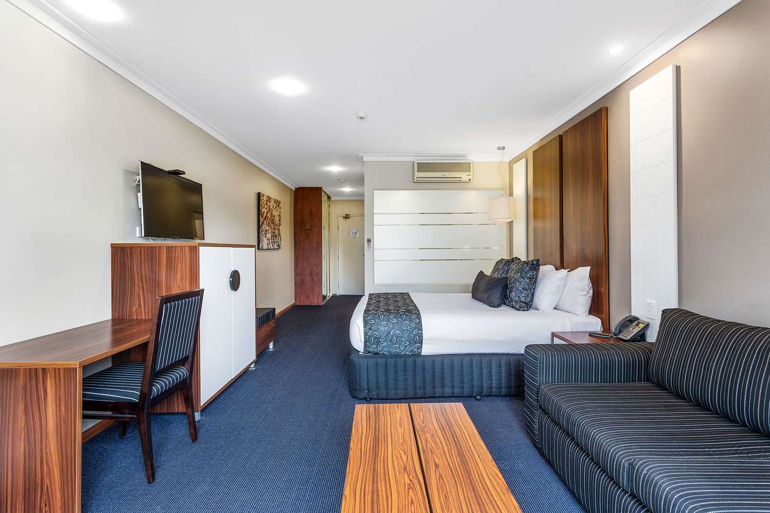 Quality Hotel Taylors Lakes