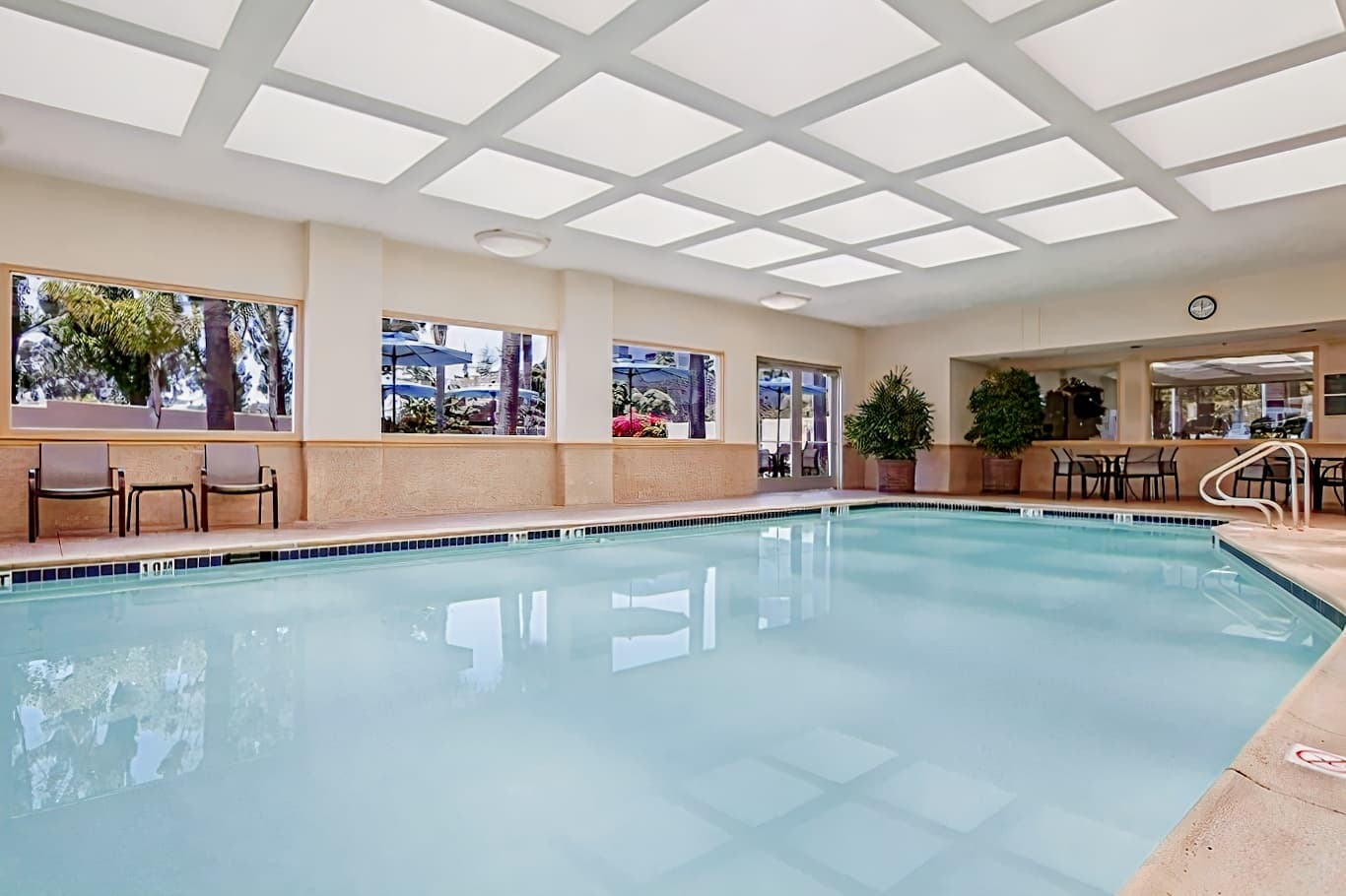 Embassy Suites by Hilton San Diego - La Jolla