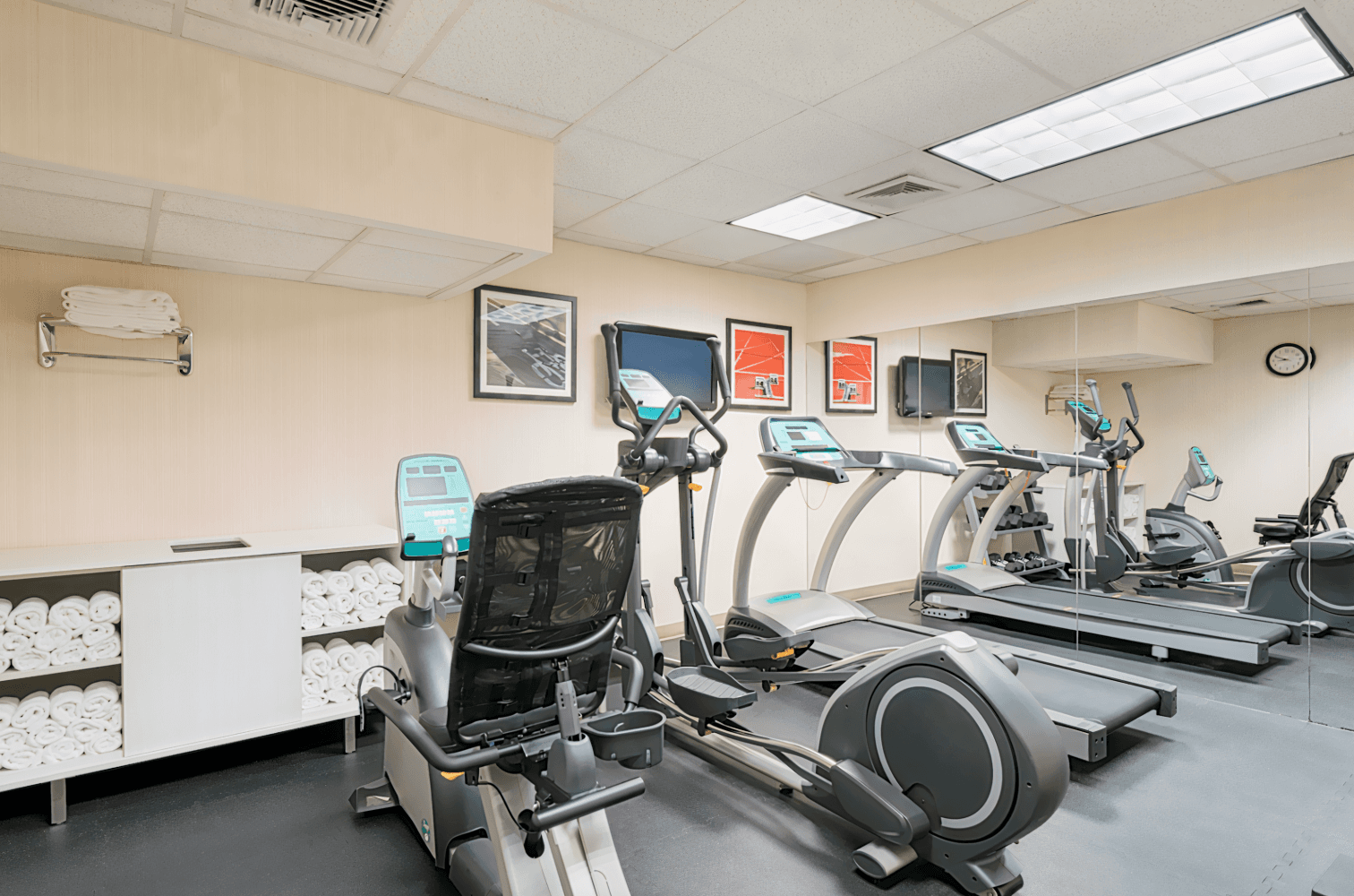 Holiday Inn Express Wall Street