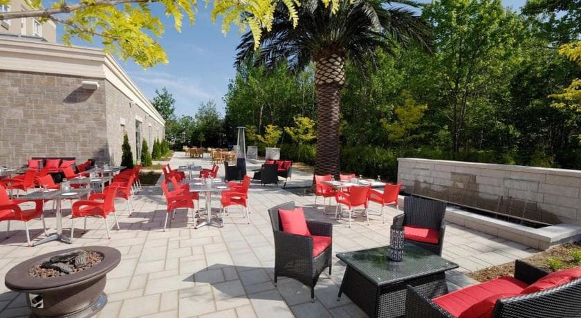 Imperia Hôtel & Suites Terrebonne