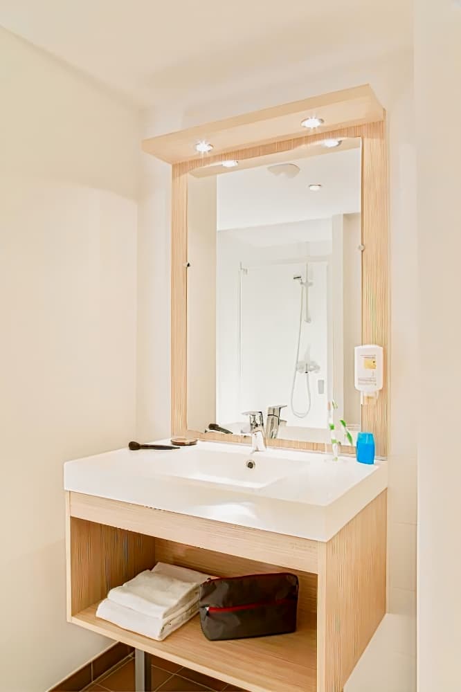 Adagio Access Le Havre Les Docks Aparthotel