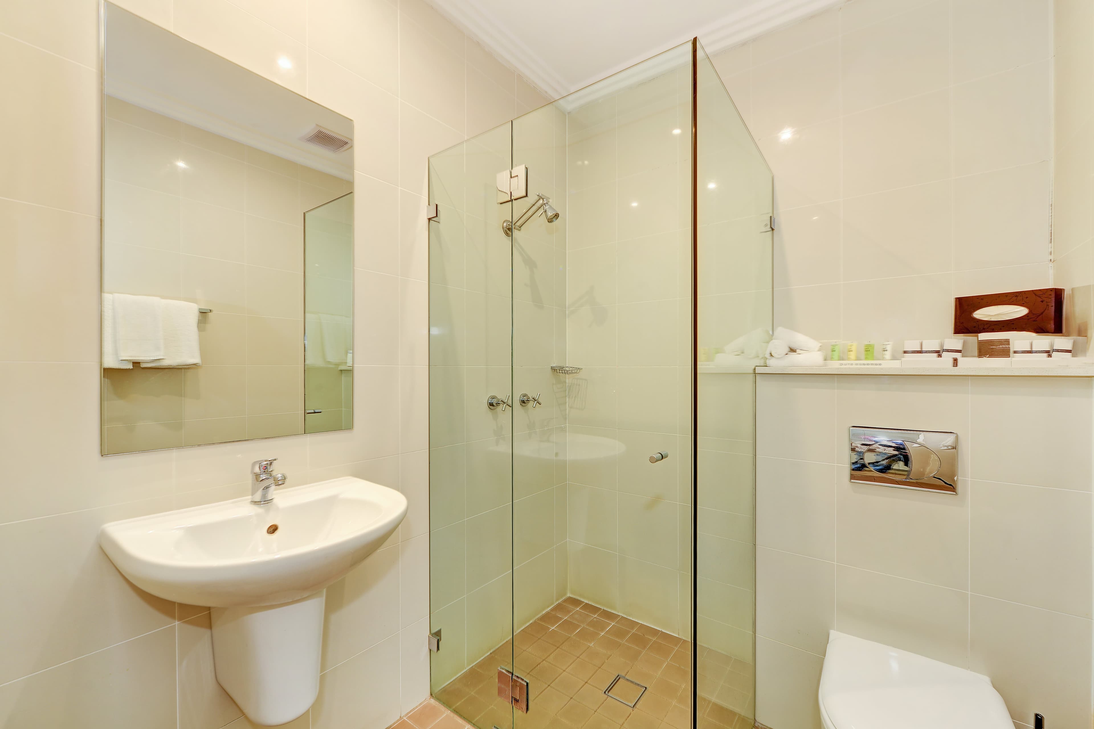 Quality Suites Camperdown