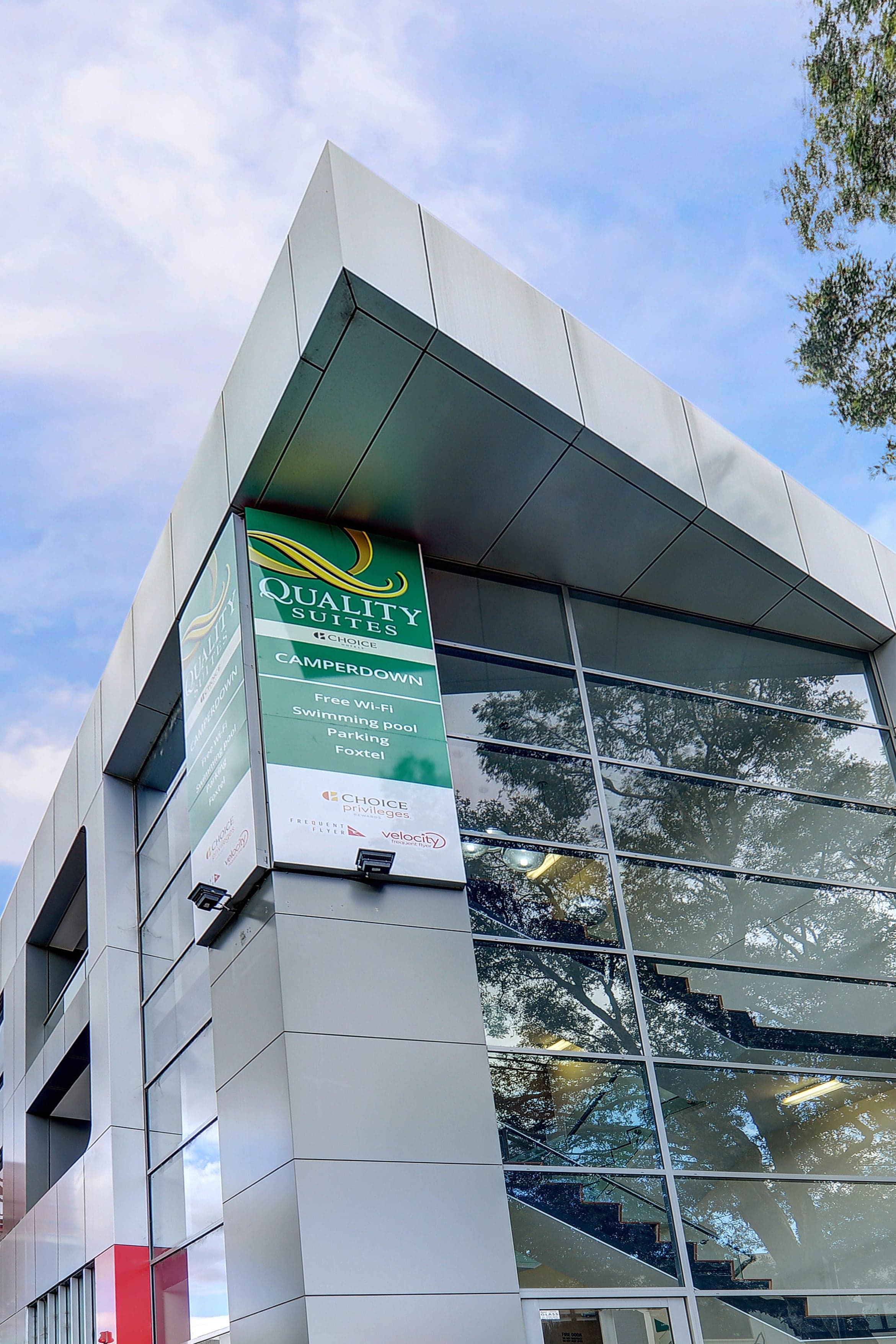 Quality Suites Camperdown