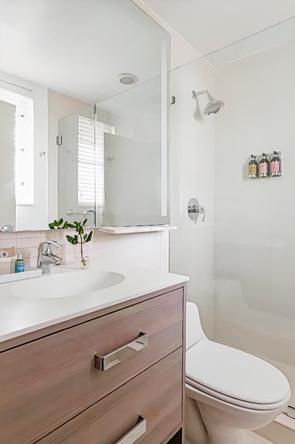 Winter Haven, Autograph Collection