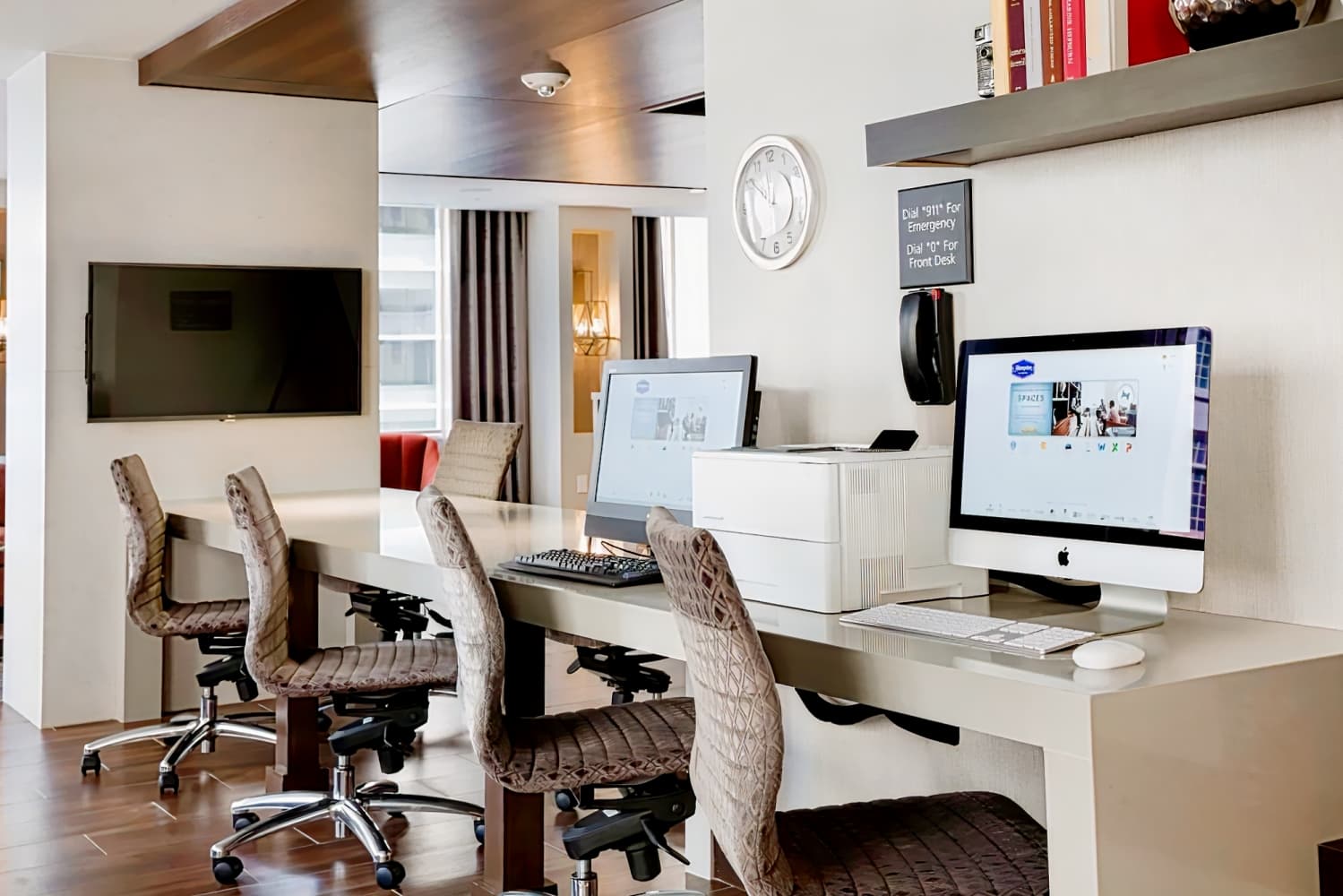 Hampton Inn & Suites Dallas Downtown