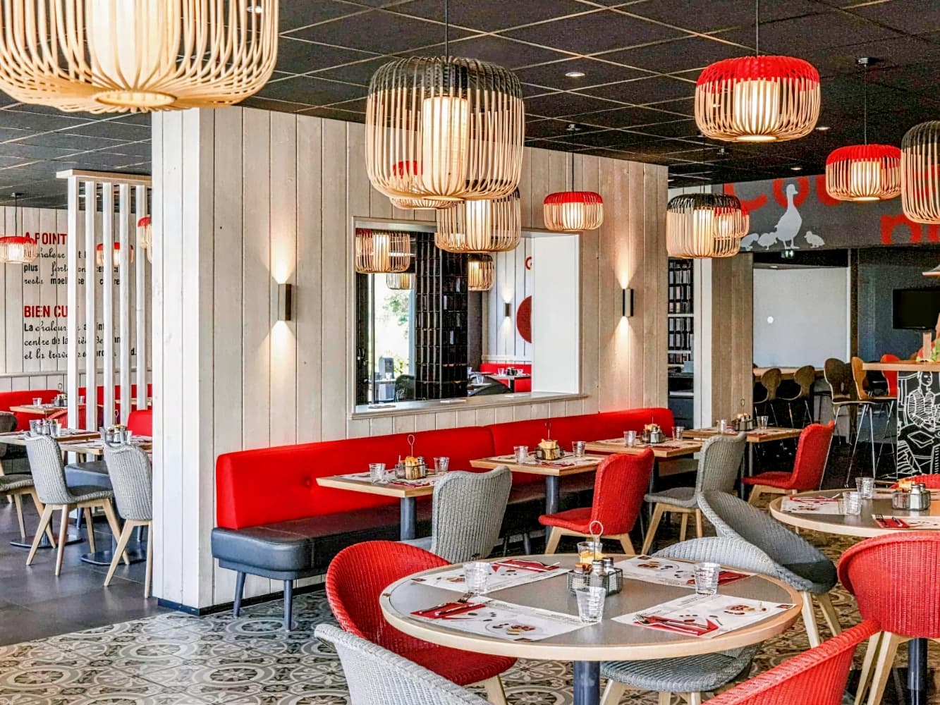 ibis Orange Centre Échangeur A7 A9