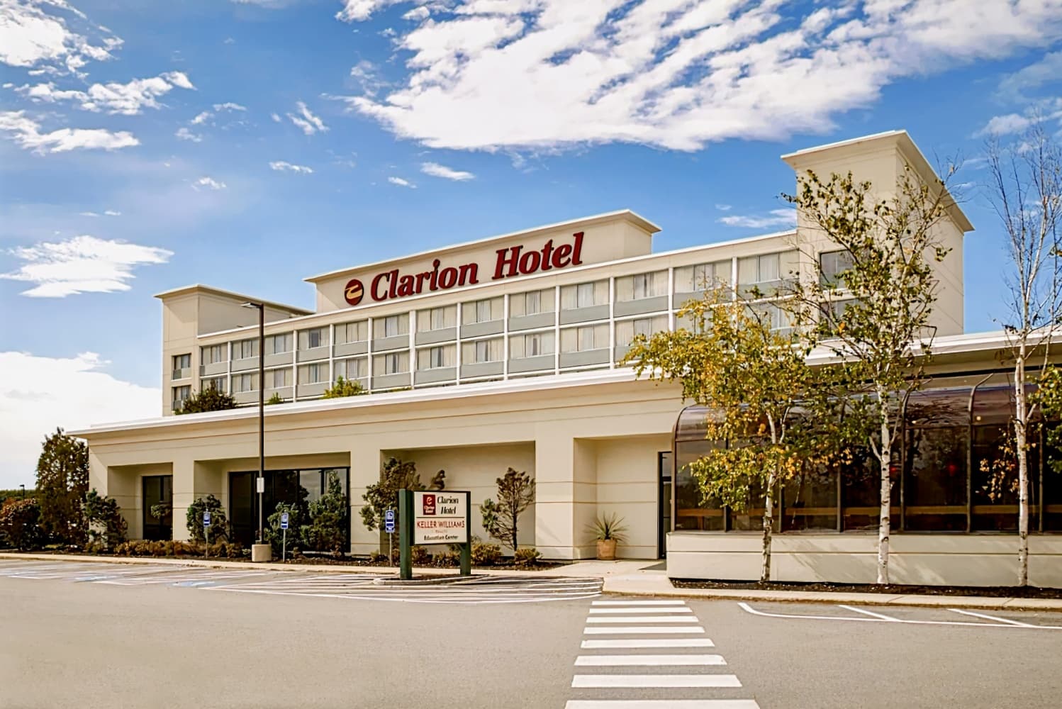 Clarion Hotel Airport Portland