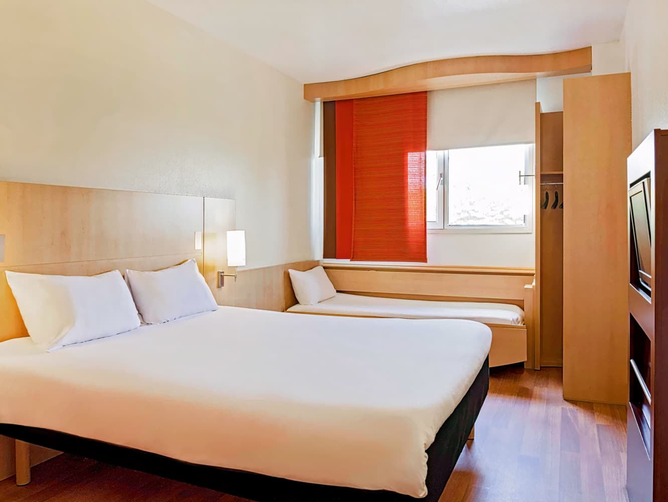ibis Barcelona Plaza Glories 22