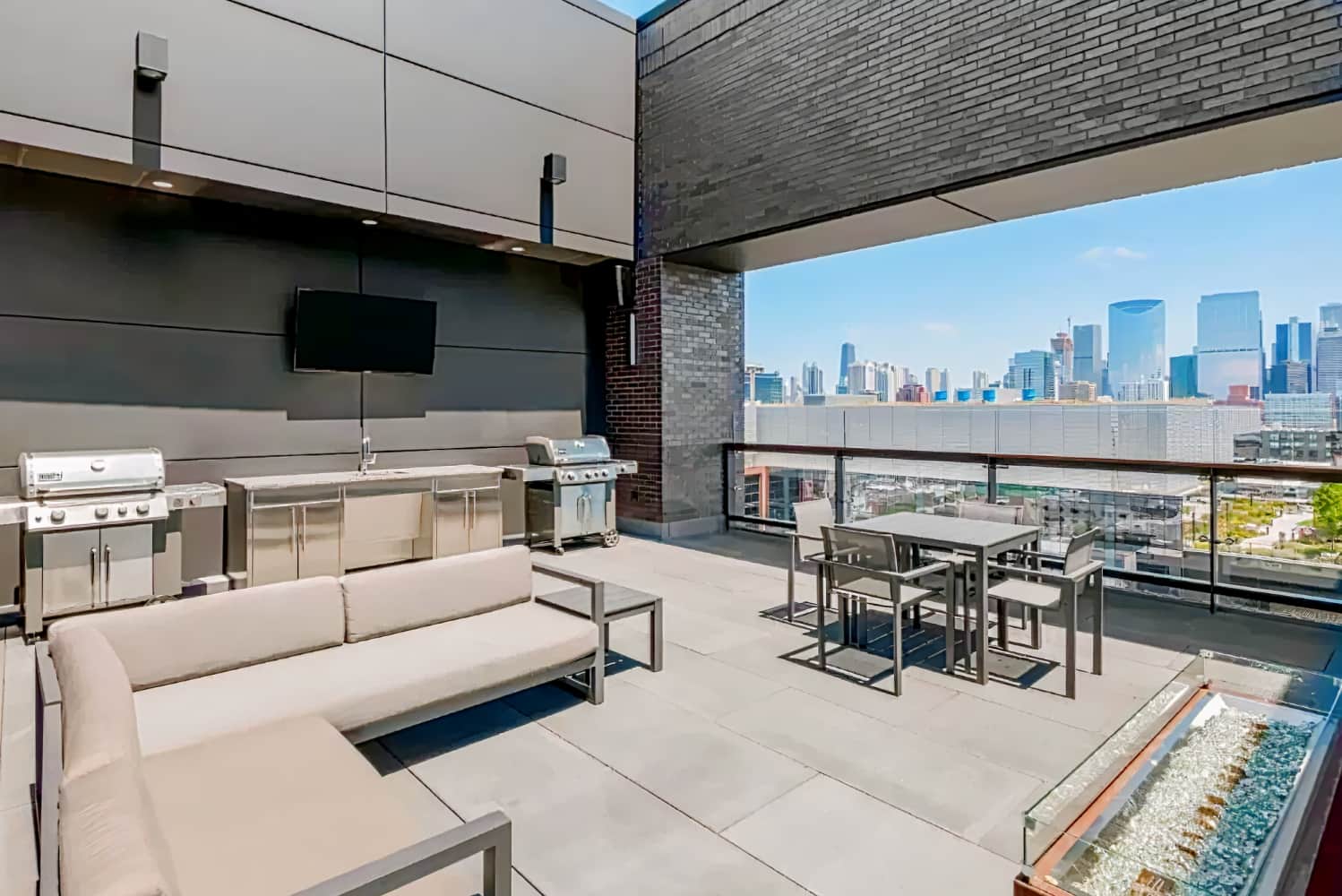 Hyatt House Chicago West Loop