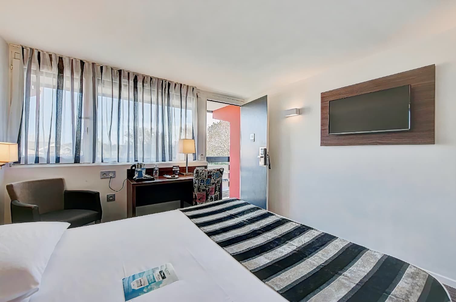 Kyriad Bordeaux - Merignac Aéroport