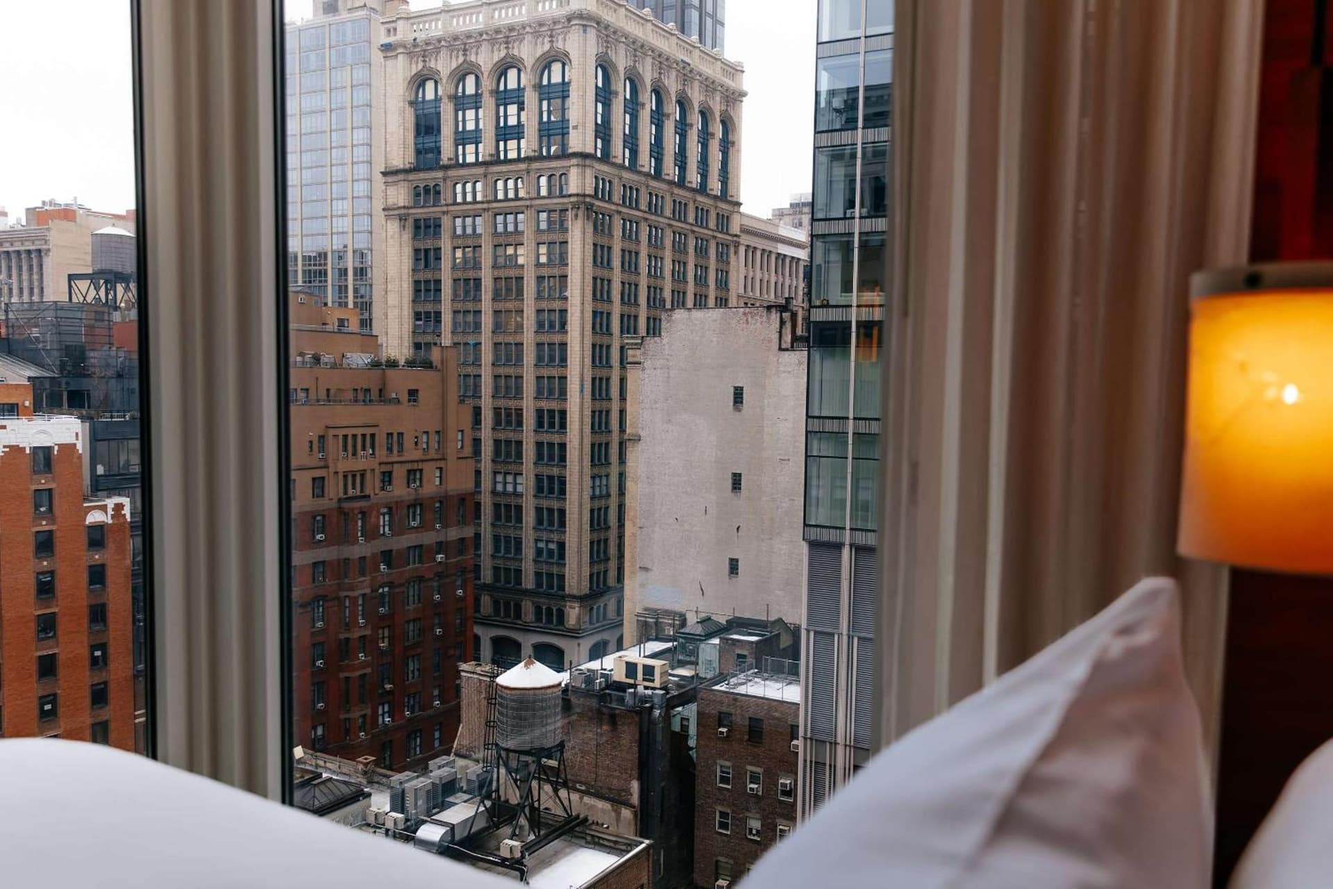 Arlo NoMad