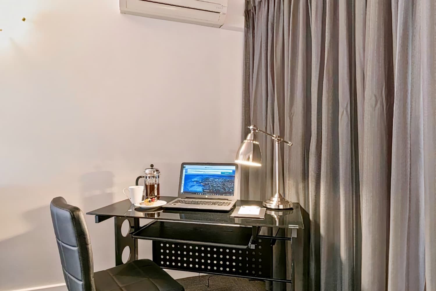 The Peninsula Riverside Serviced Apartments