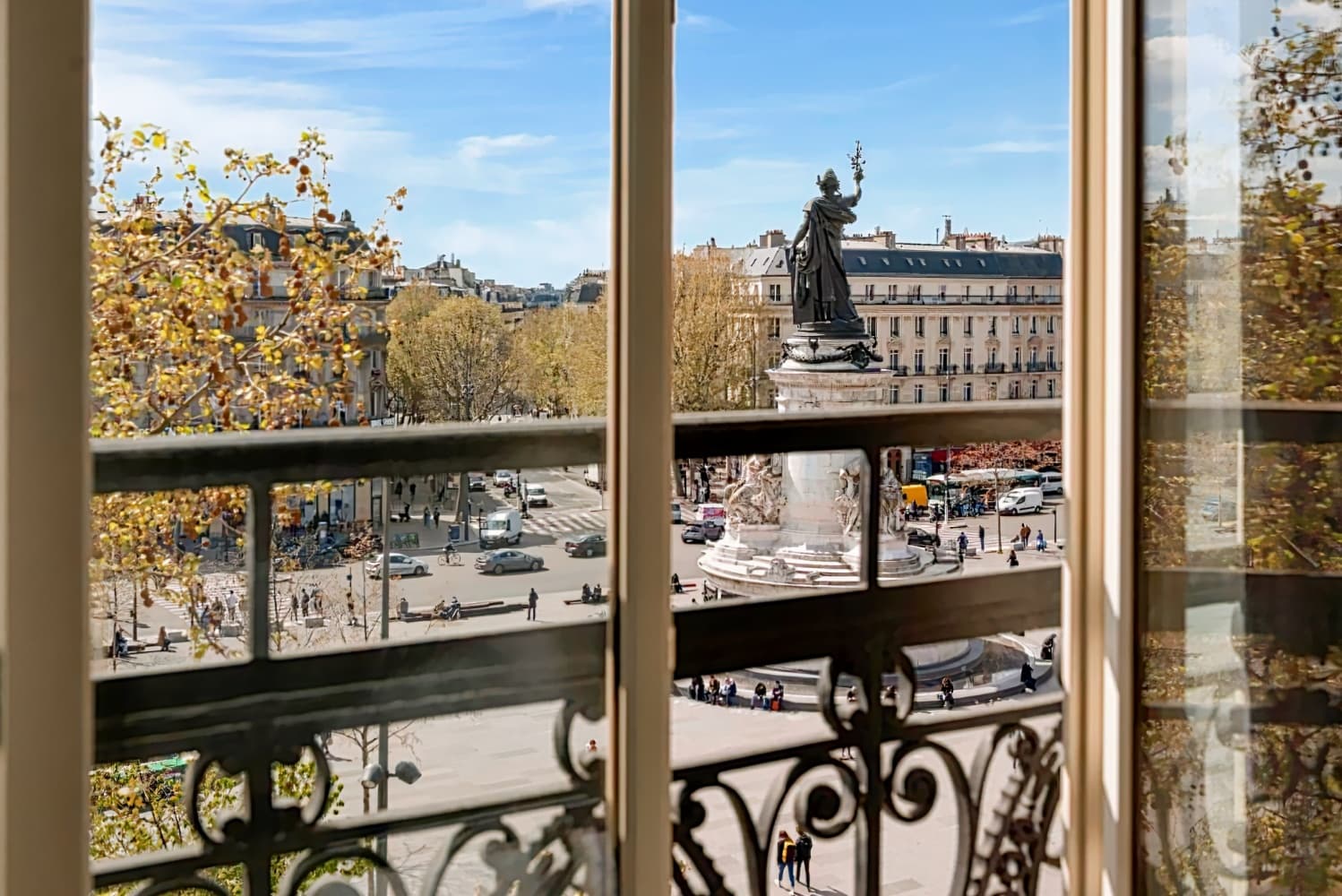 Crowne Plaza Paris République, an IHG Hotel