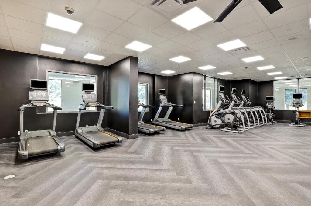 Four Points by Sheraton St. Catharines Niagara Suites