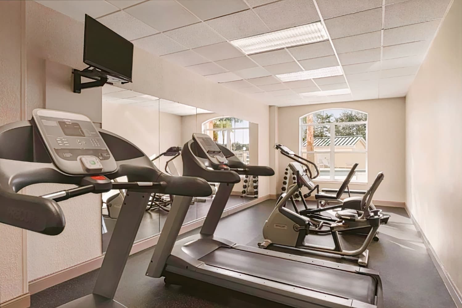 Country Inn & Suites by Radisson, Orlando Airport, FL