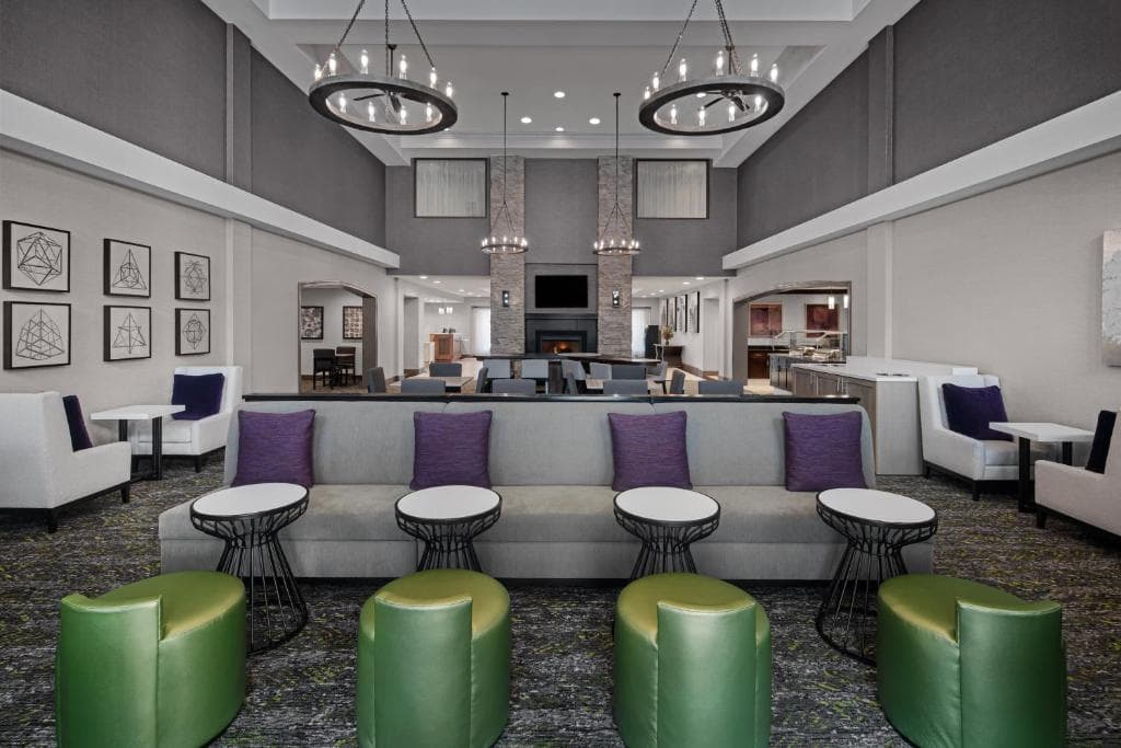 Homewood Suites by Hilton Carle Place - Garden City