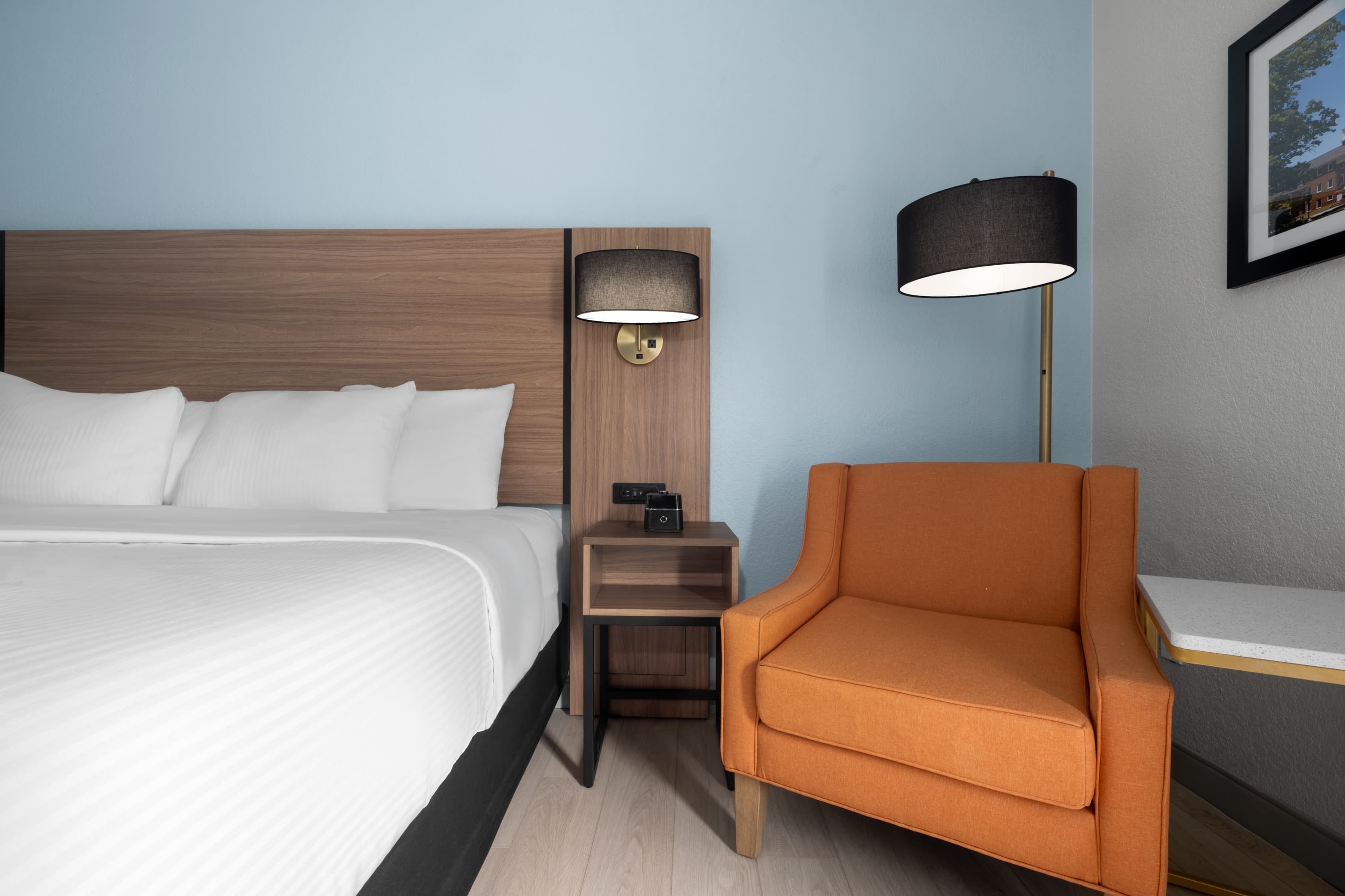 La Quinta Inn & Suites by Wyndham Raleigh Cary