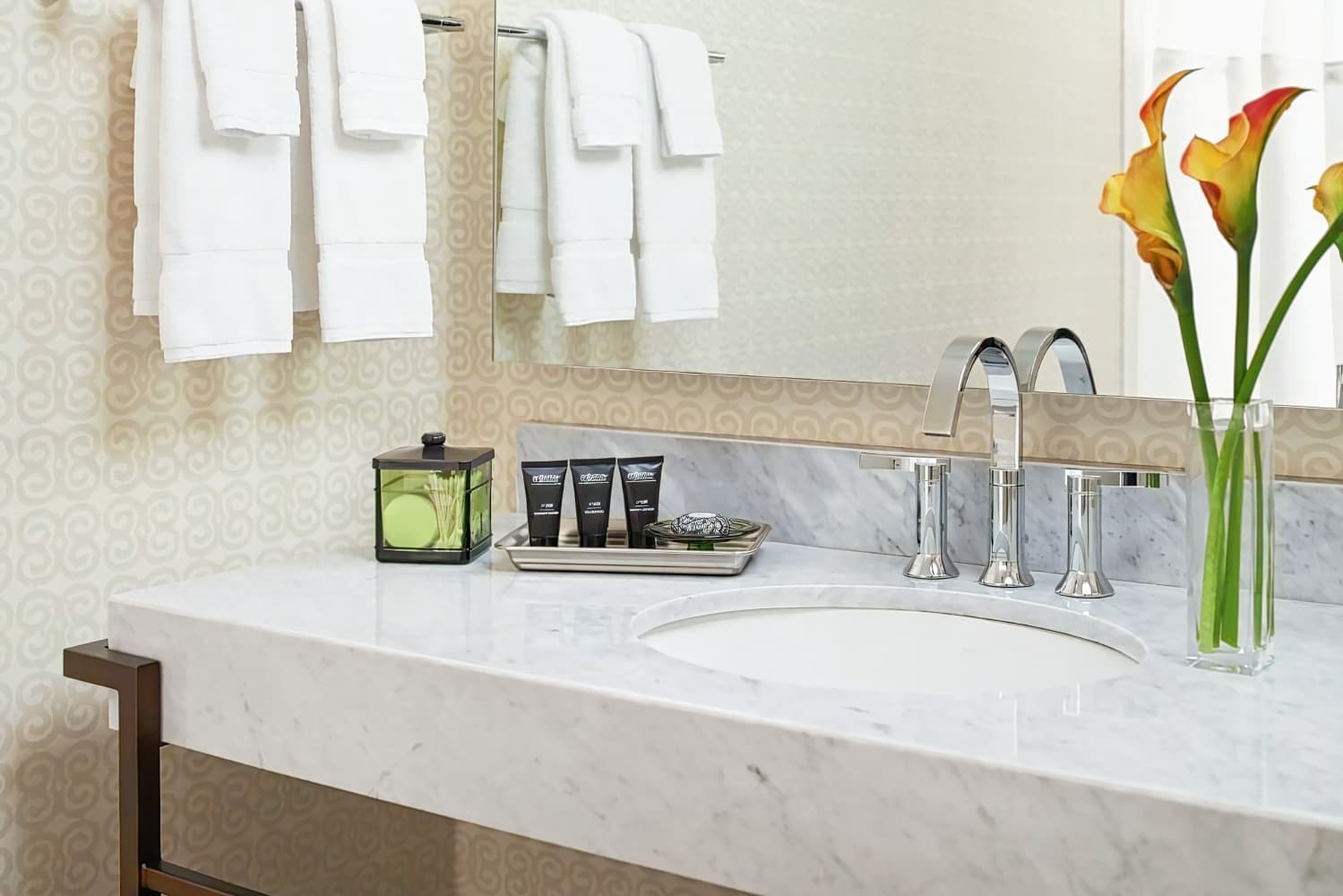 Kimpton Hotel Vintage Seattle, an IHG Hotel