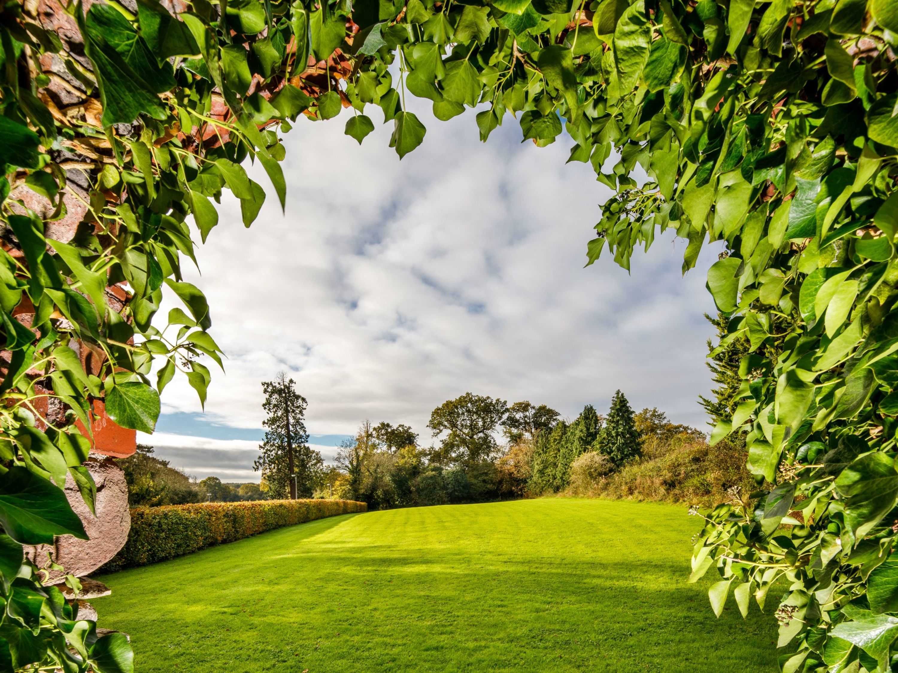 Mercure Bristol North the Grange Hotel