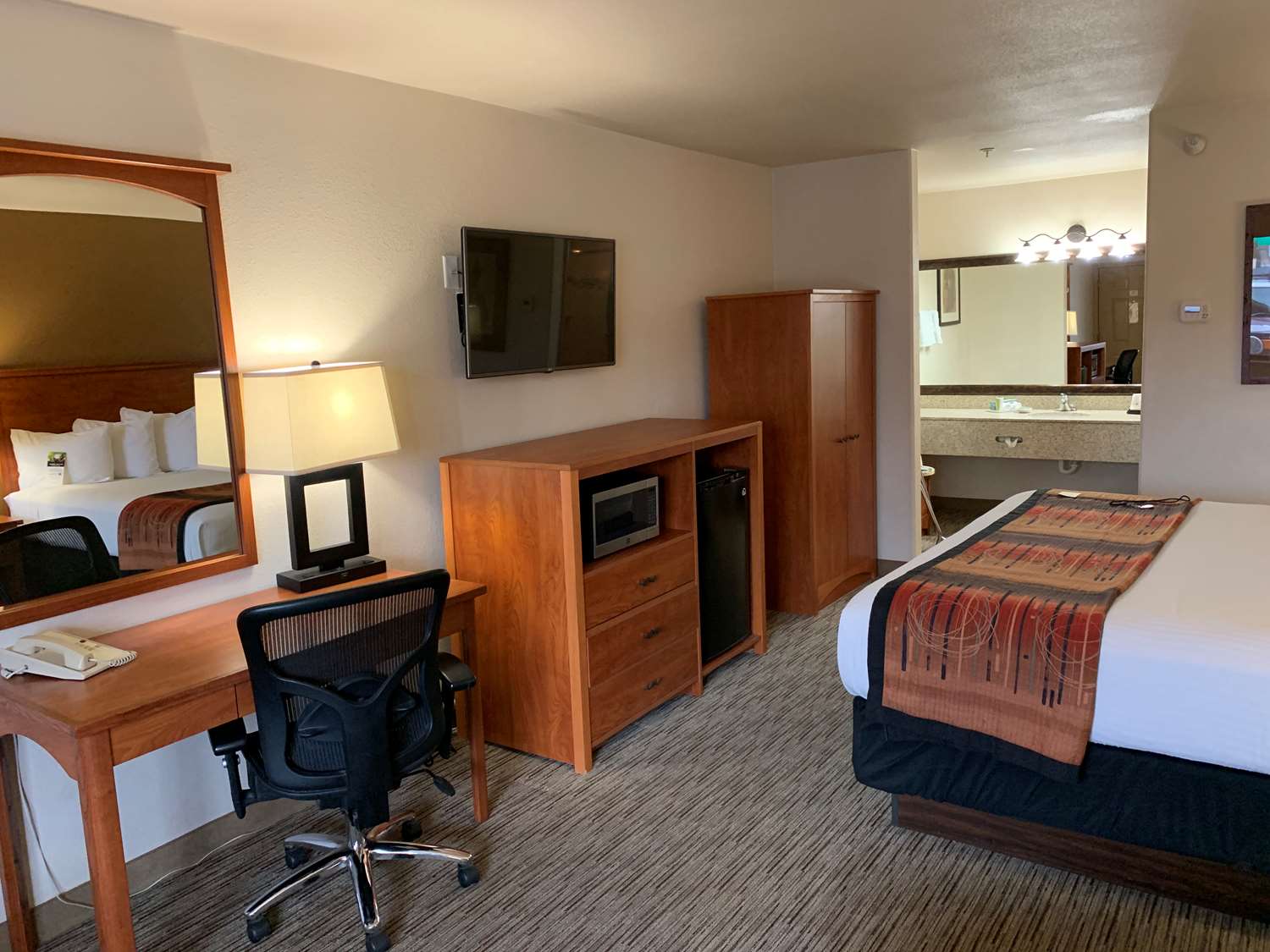 Best Western Grande River Inn & Suites