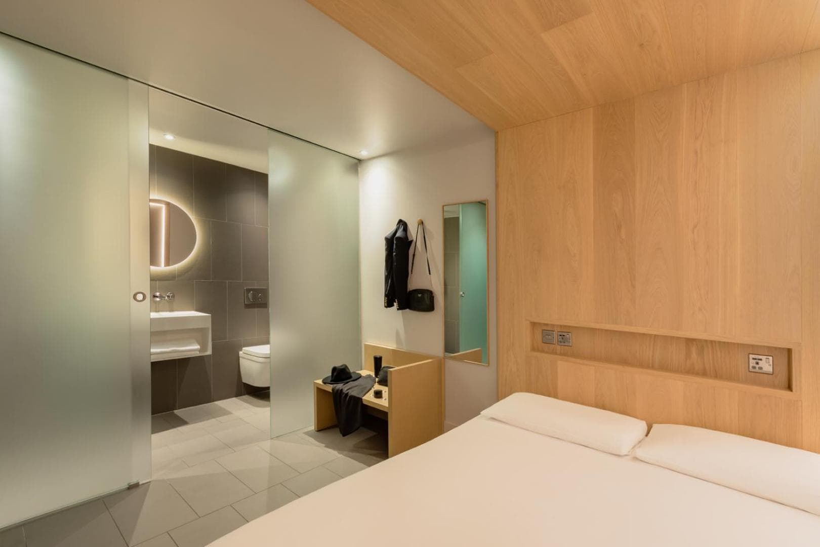 Zedwell Piccadilly Circus