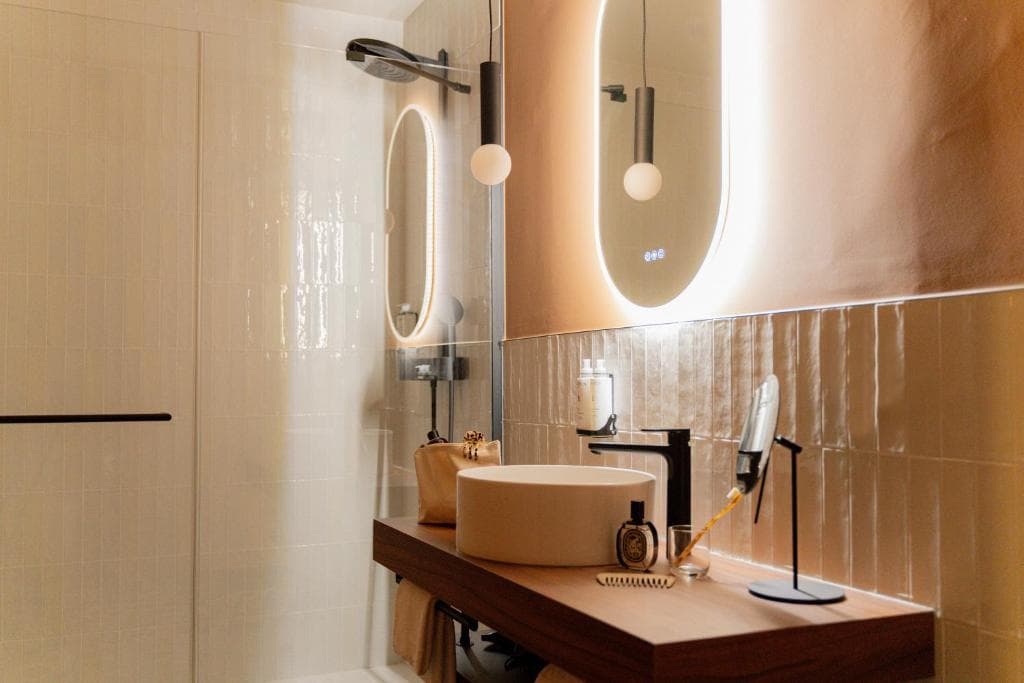 Hôtel Fort St Laurent Lyon - Handwritten Collection