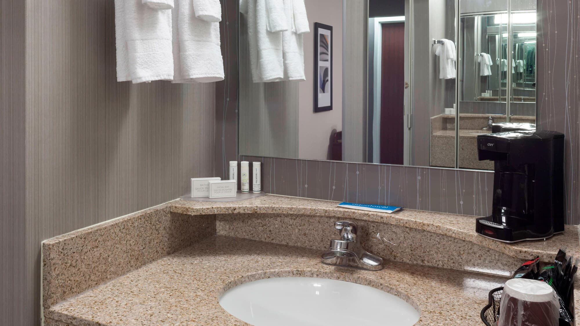 Courtyard by Marriott Wichita East