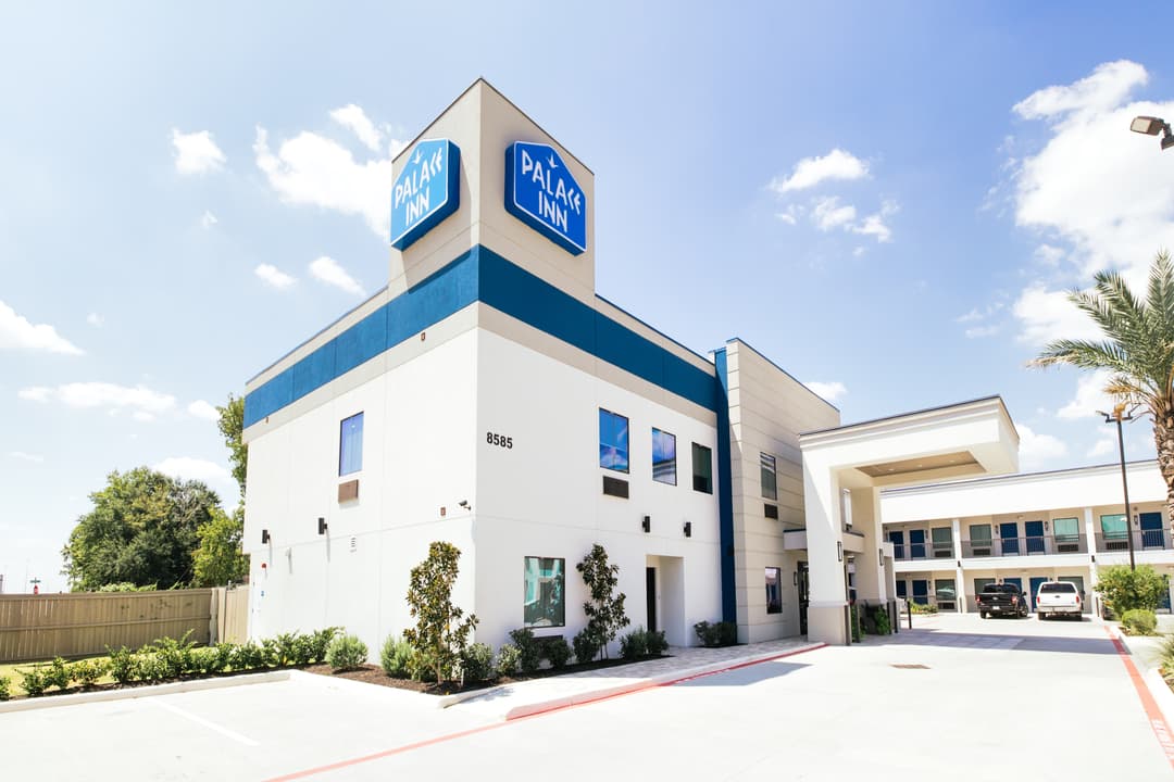 Palace Inn Laura Koppe 59