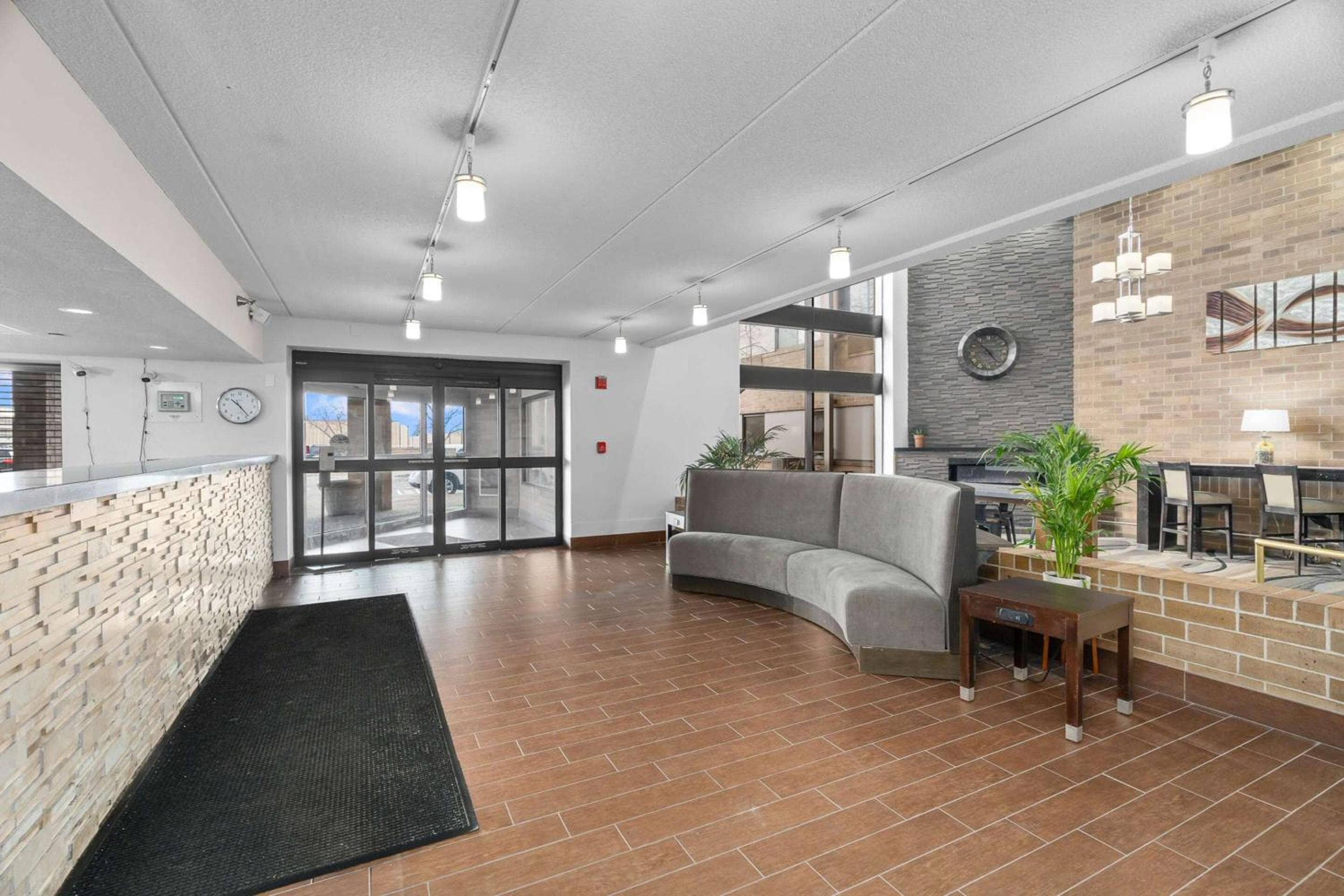 Quality Inn & Suites Mall of America - MSP Airport