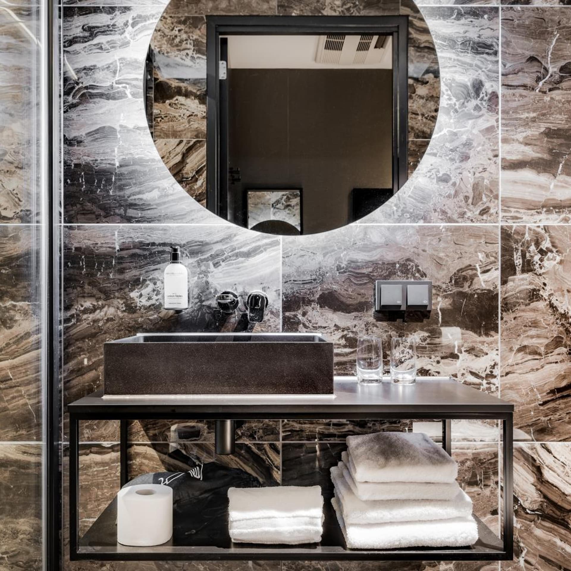 Le Petit Marin Boutique Hotel