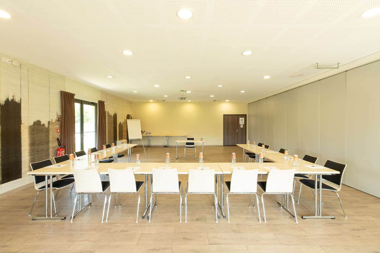 Golden Tulip Avignon Le Paradou