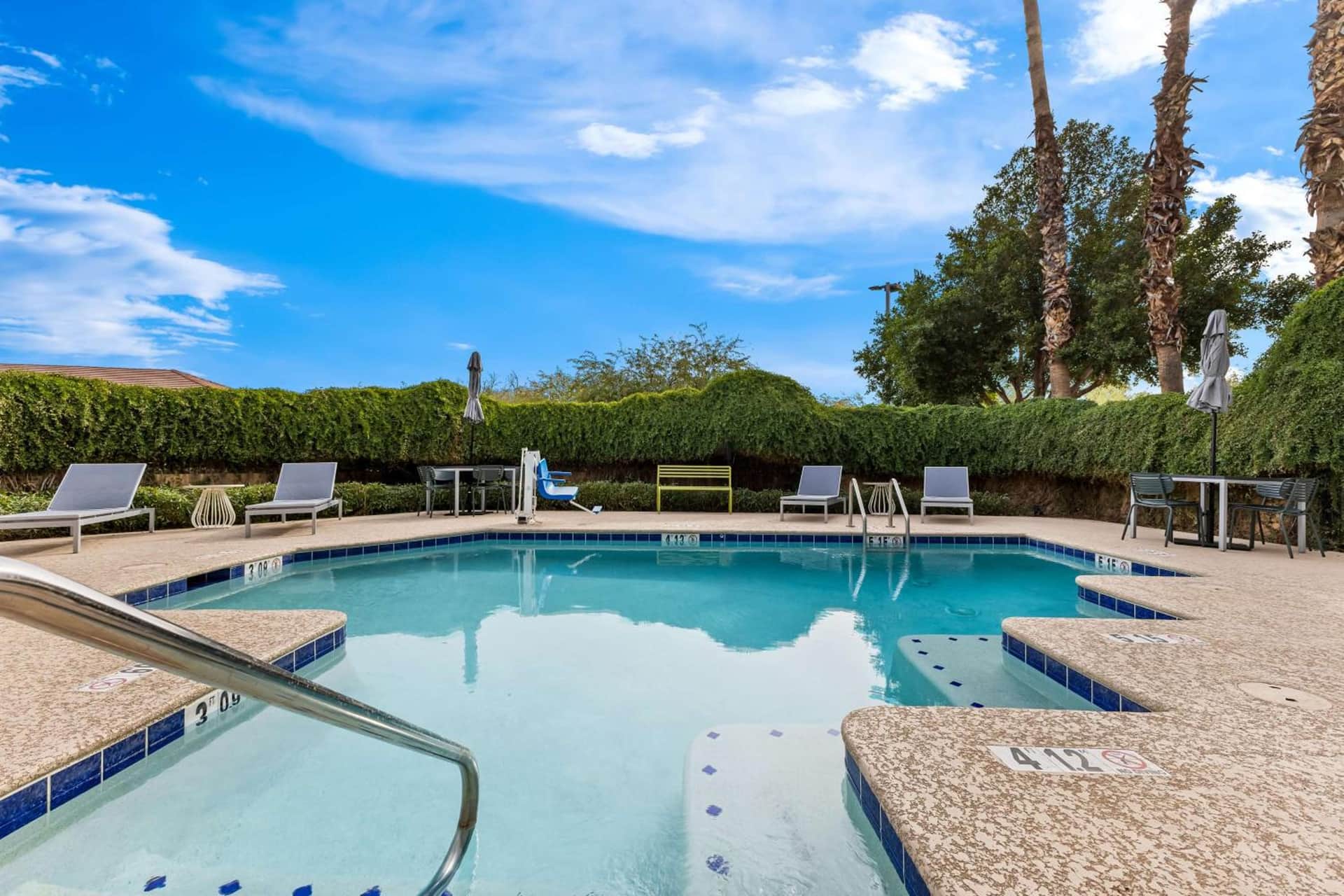 Spark by Hilton Glendale Peoria Phoenix North