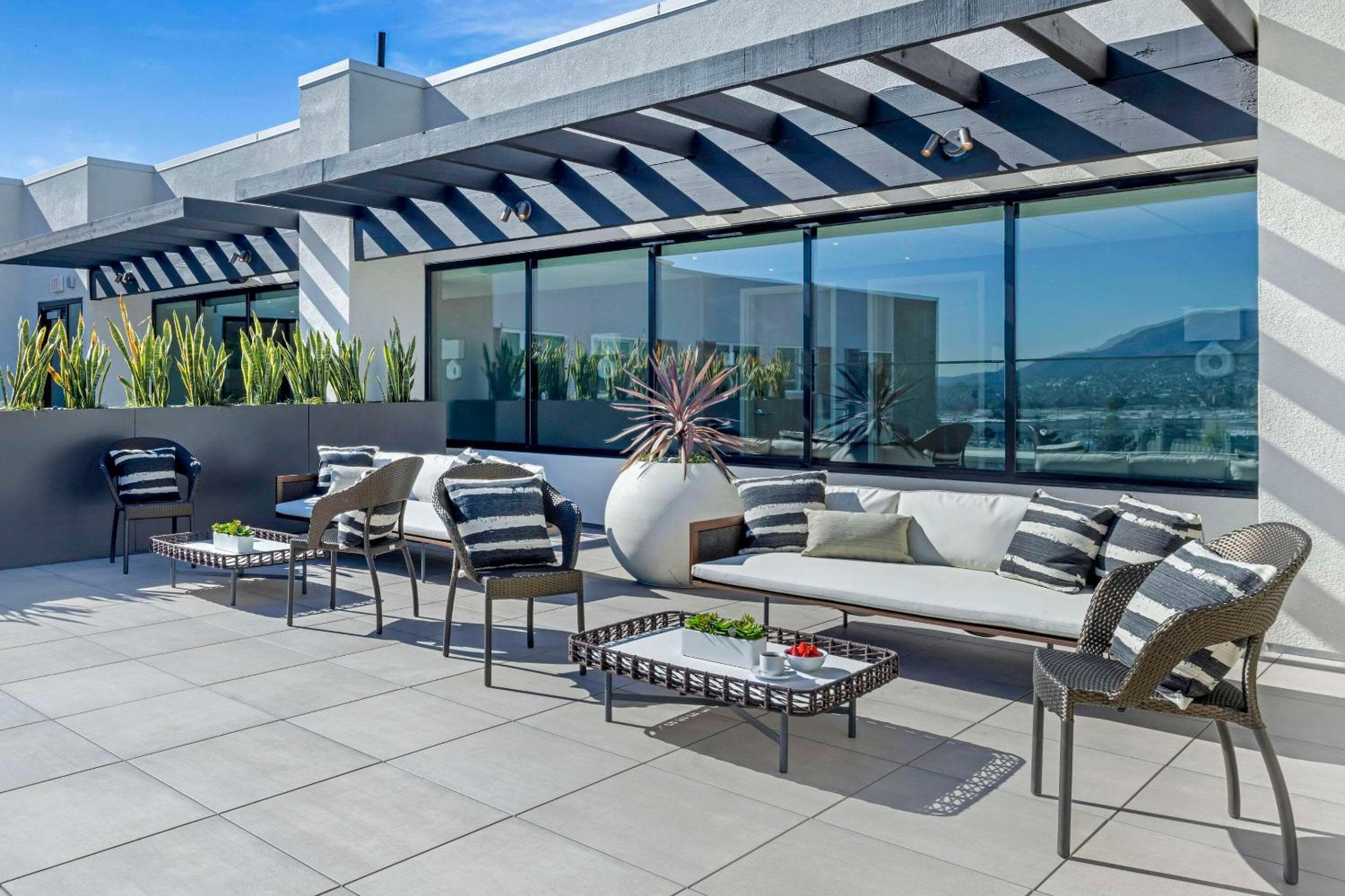 Cambria Hotel Burbank Airport