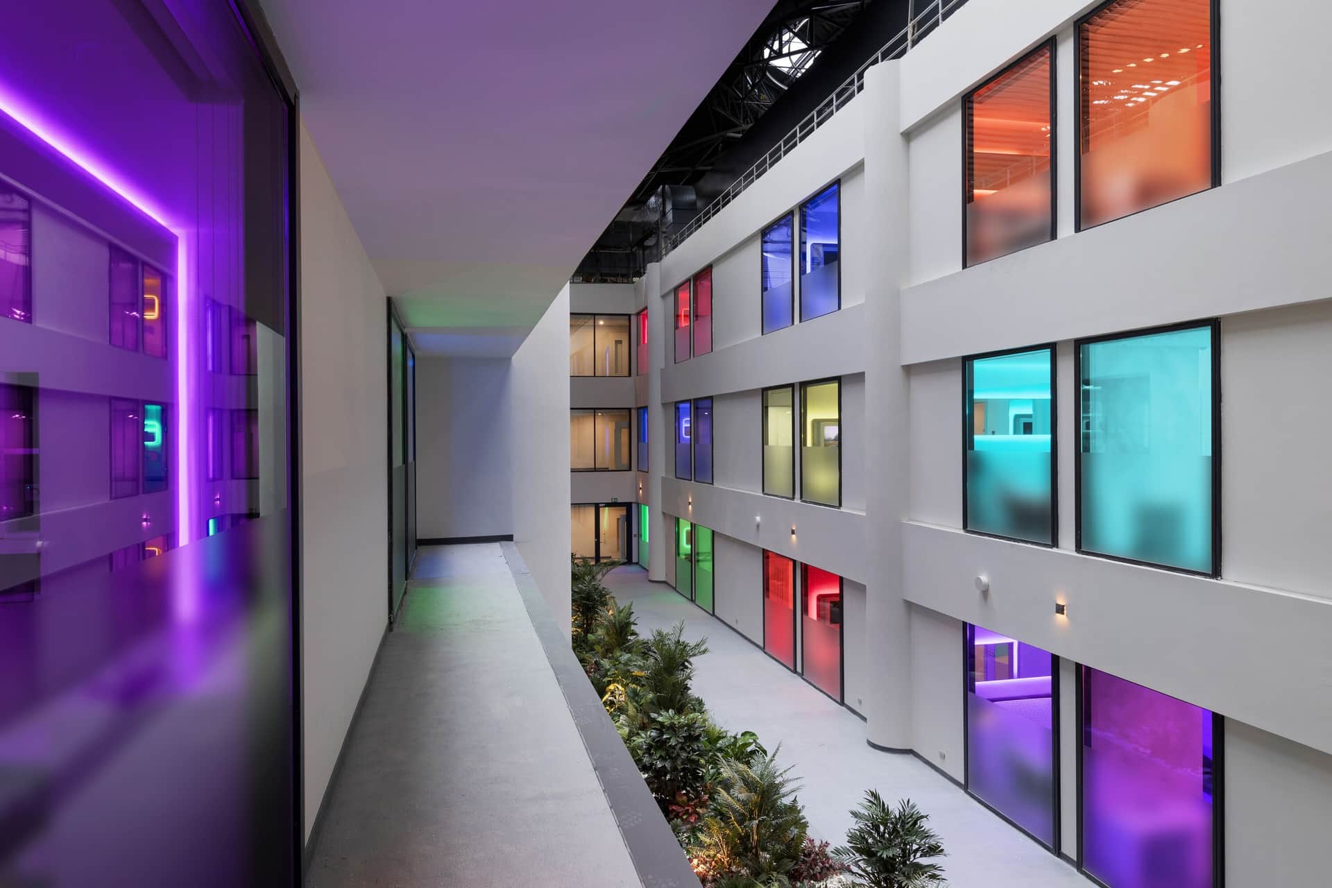YOTELAIR Istanbul Airport, Duty free - International Transit area