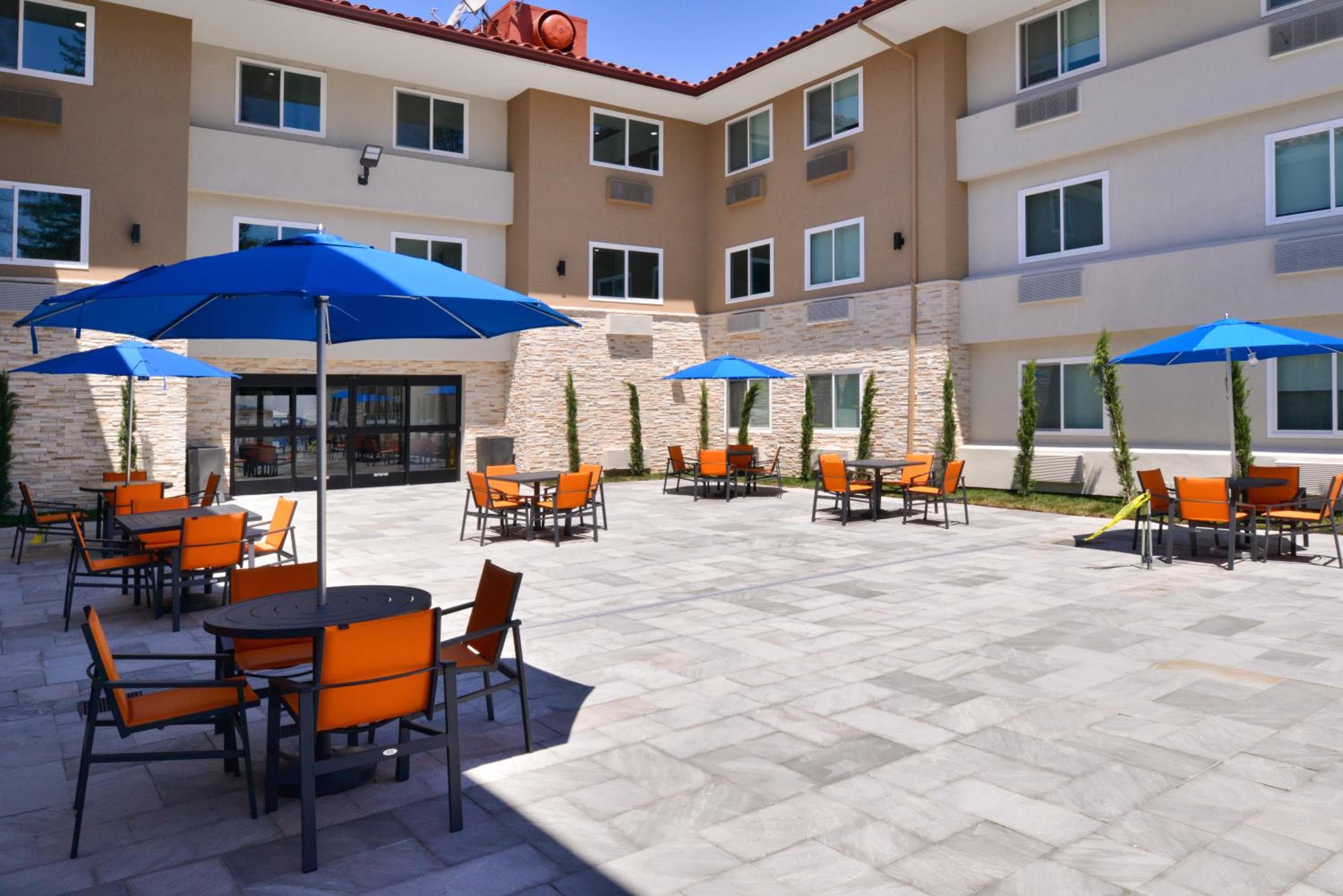 Holiday Inn Express - Santa Rosa North by IHG