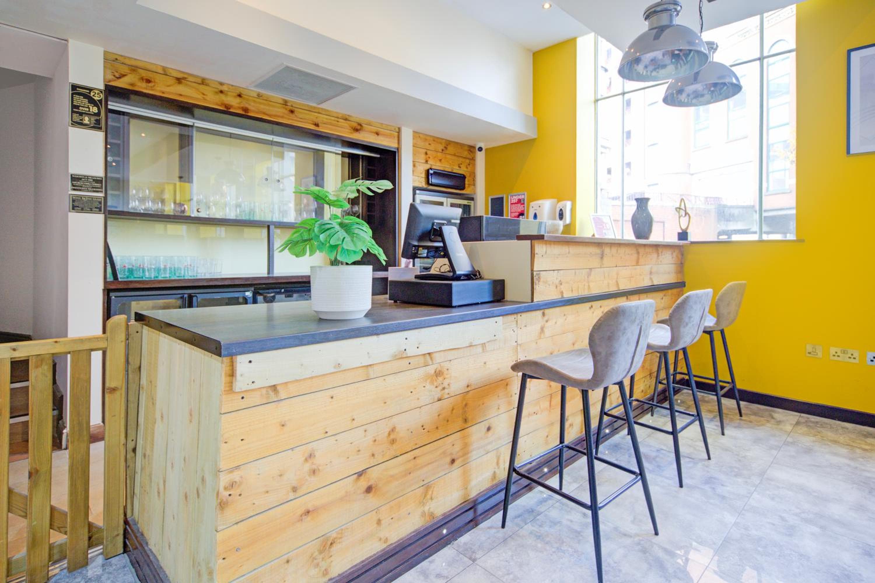 Belvilla Newport City Centre Lifestyle